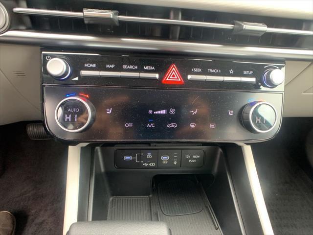 Photo of 2025 Phantom Black Hyundai TUCSON
