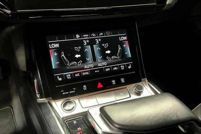 Photo of 2023 Mythos Black Metallic Audi e-tron