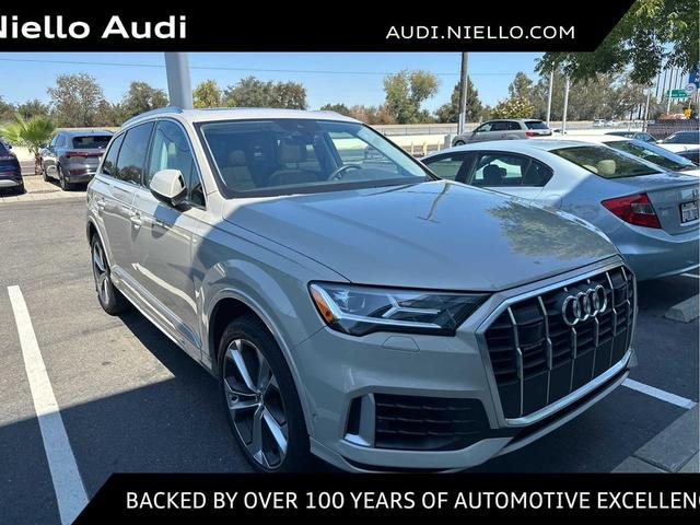 Photo of 2020 Vicuna Beige Metallic Audi Q7
