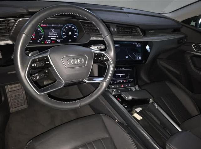 Photo of 2021 Glacier White Metallic Audi e-tron