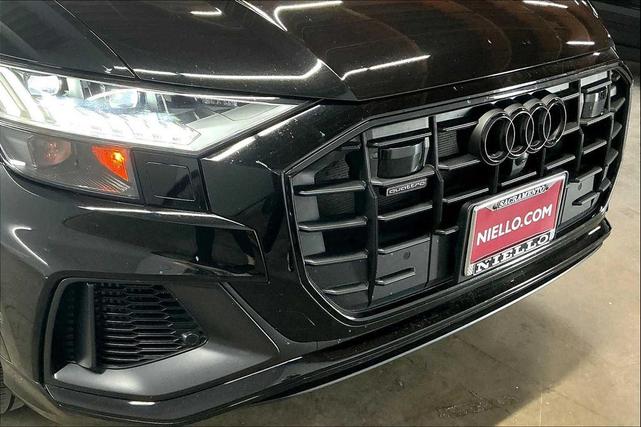 Photo of 2023 Mythos Black Metallic Audi Q8