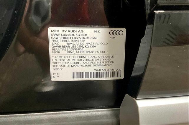 Photo of 2022 Mythos Black Metallic Audi Q5