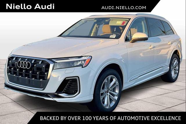 Photo of 2025 Glacier White Metallic Audi Q7