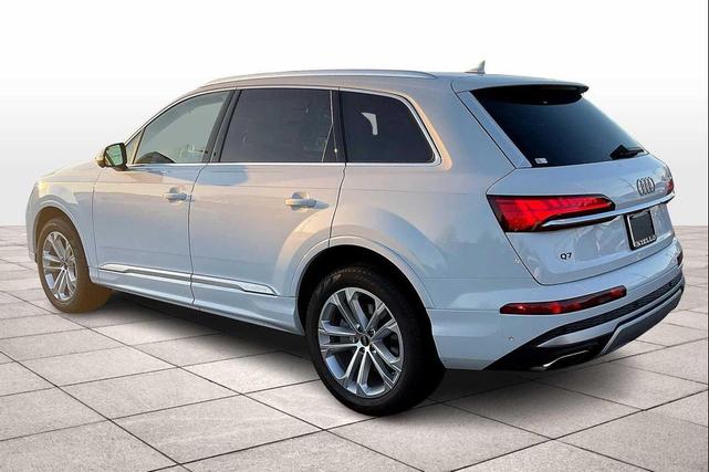 Photo of 2025 Glacier White Metallic Audi Q7