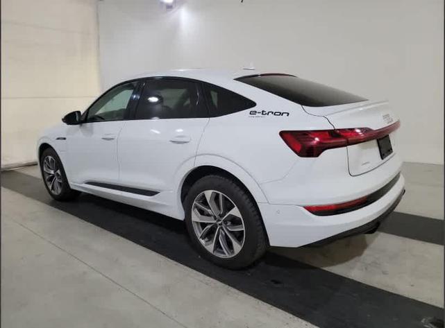 Photo of 2021 Glacier White Metallic Audi e-tron Sportback