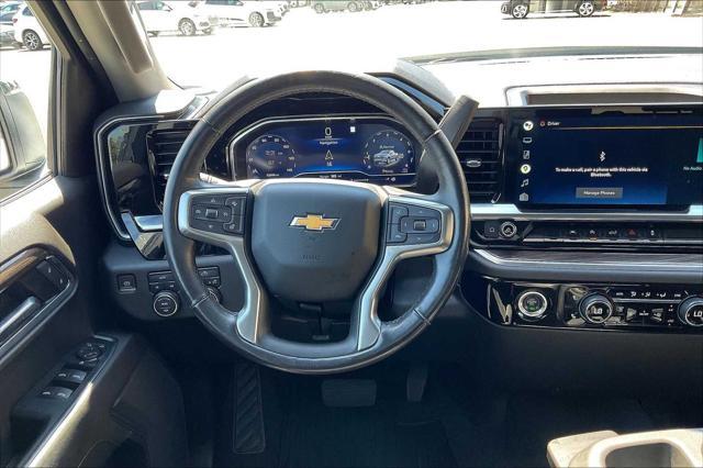 Photo of 2022 Summit White Chevrolet Silverado 1500