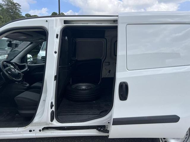 Photo of 2017 Bright White RAM ProMaster City
