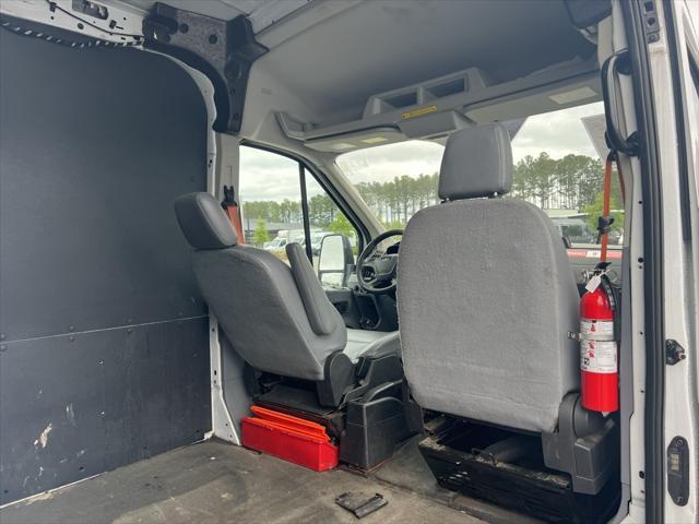 Photo of 2019 Oxford White Ford Transit-150