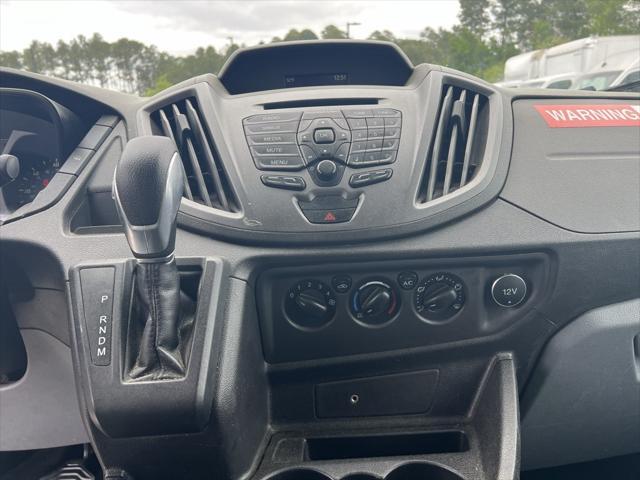 Photo of 2019 Oxford White Ford Transit-150