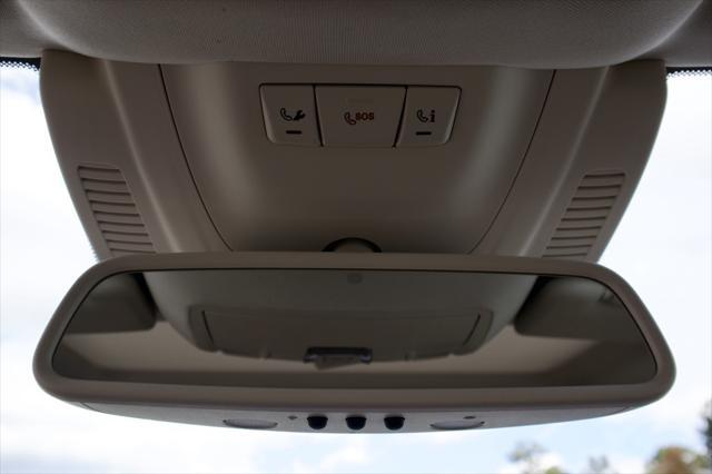 Photo of 2019 White Mercedes-Benz GLS 450