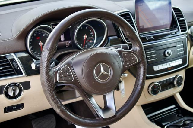 Photo of 2019 White Mercedes-Benz GLS 450