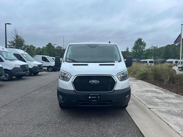 Photo of 2023 Oxford White Ford Transit-250