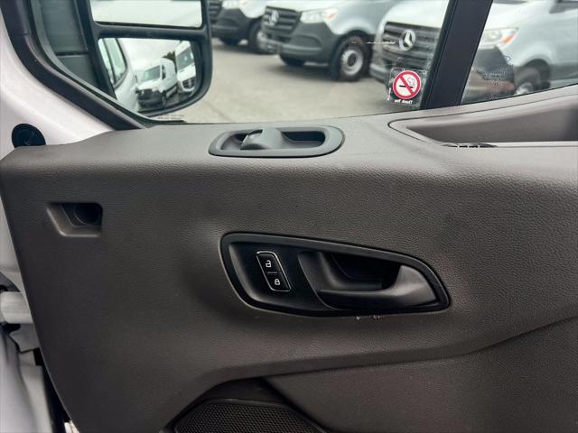 Photo of 2023 Oxford White Ford Transit-250