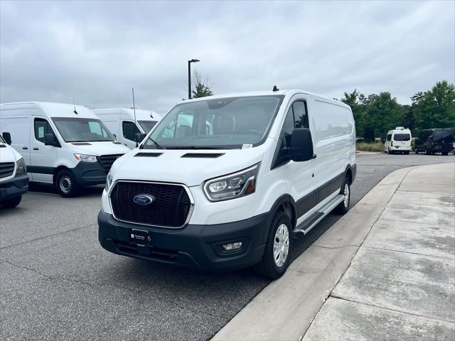Photo of 2023 Oxford White Ford Transit-250