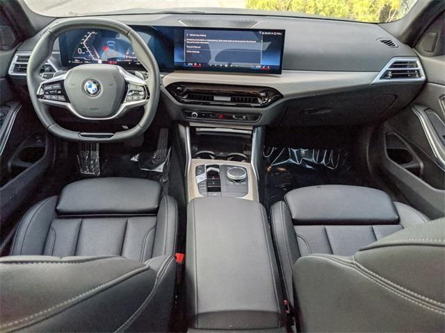 Photo of 2025 Alpine White BMW 330