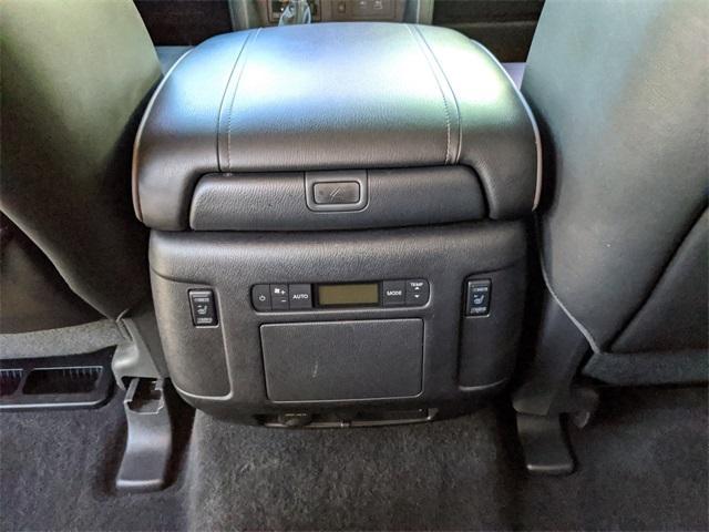 Photo of 2021 Brilliant Silver Metallic Nissan Armada