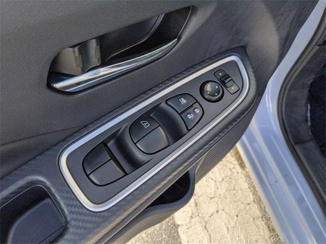 Photo of 2025 Gray Sky Pearl Nissan Versa