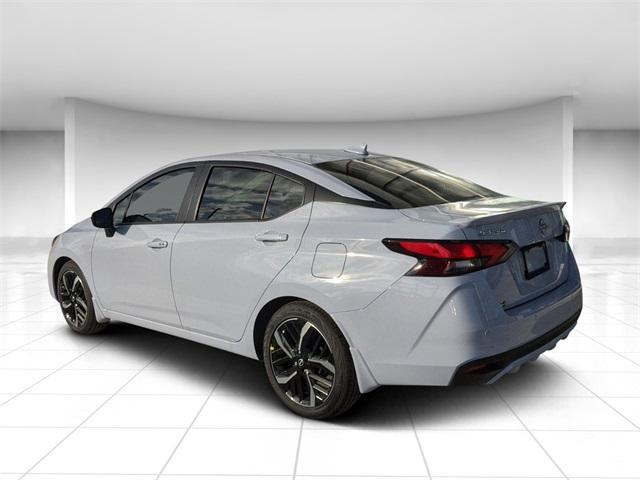 Photo of 2025 Gray Sky Pearl Nissan Versa