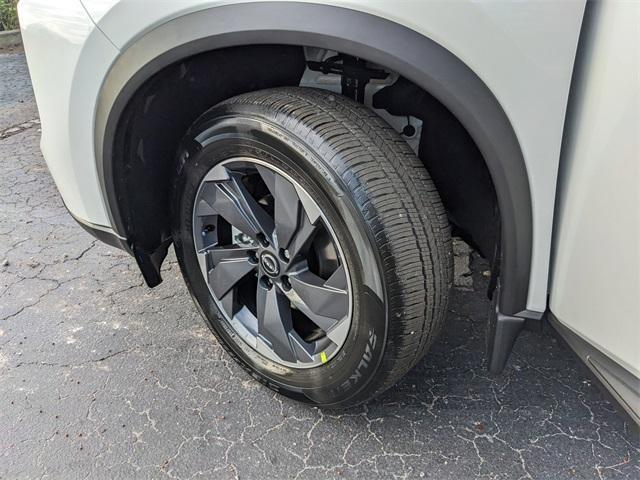Photo of 2026 Everest White P Nissan Rogue