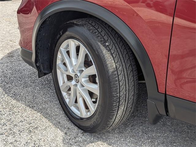 Photo of 2022 Scarlet Ember Nissan Rogue Sport