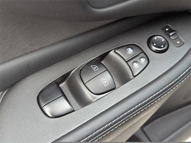 Photo of 2024 Black Nissan Murano
