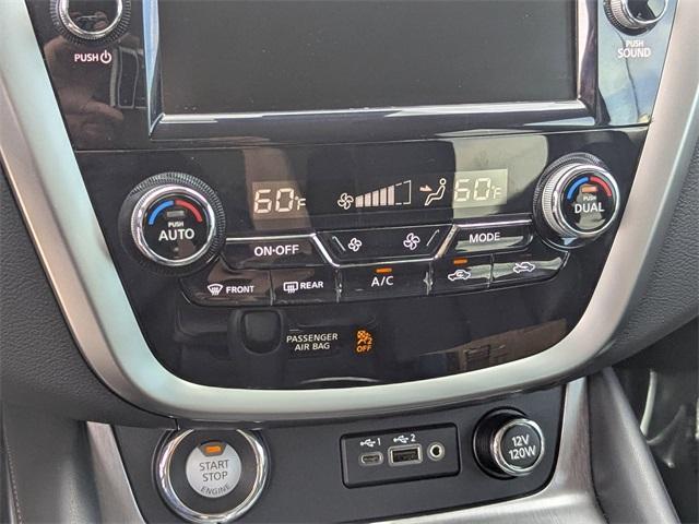 Photo of 2024 Black Nissan Murano