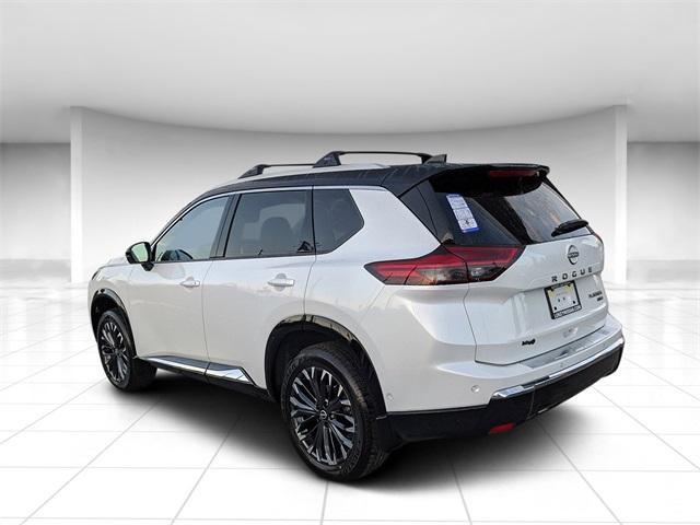 Photo of 2026 White / Black Nissan Rogue