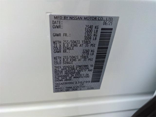 Photo of 2025 Everest White P Nissan Murano