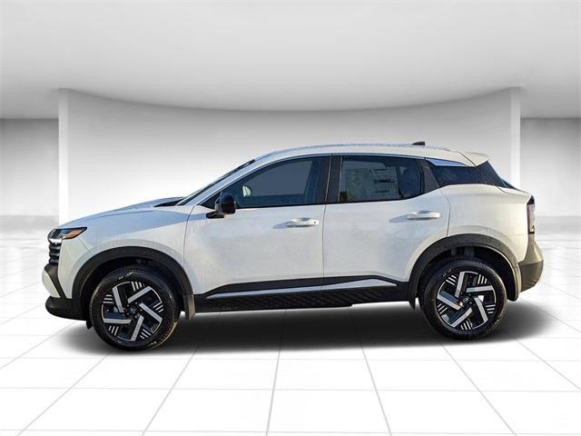 Photo of 2026 Aspen White Tri Nissan Kicks