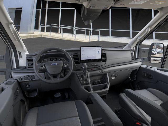 Photo of 2025 Oxford White Ford Transit-350