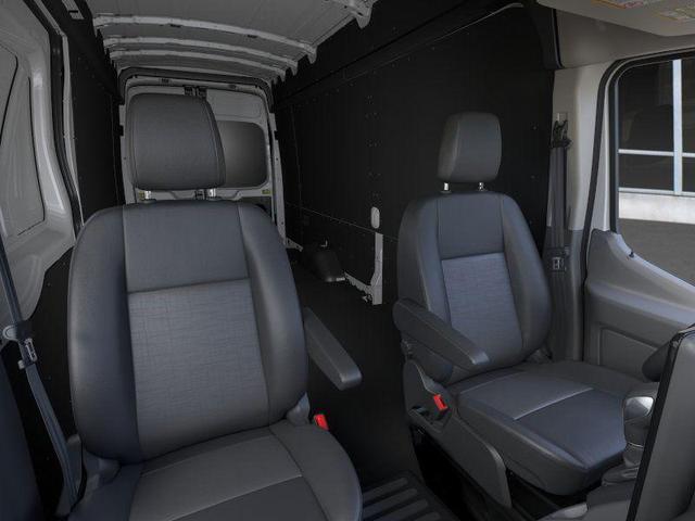 Photo of 2025 Oxford White Ford Transit-350