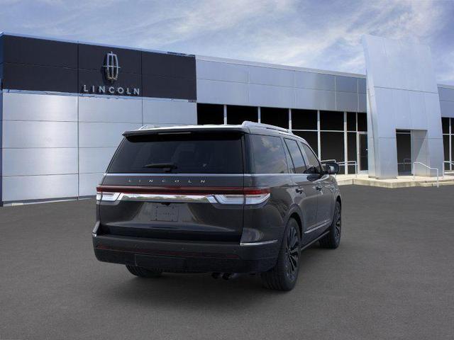 Photo of 2024 Infinite Black Metallic Lincoln Navigator