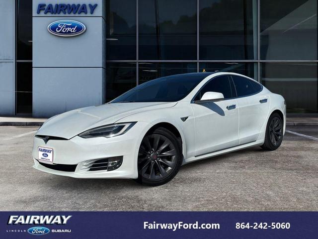 Photo of 2020 Pearl White Multi Tesla Model S