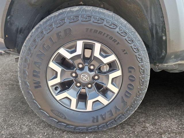 Photo of 2023 Magnetic Gray Metallic Toyota Tacoma