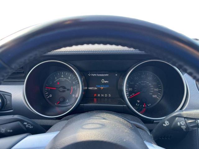 Photo of 2023 Race Red Ford Mustang