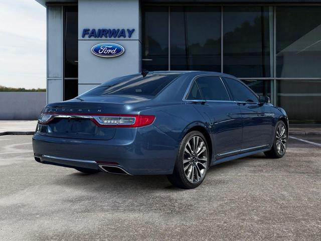 Photo of 2018 Blue Diamond Lincoln Continental