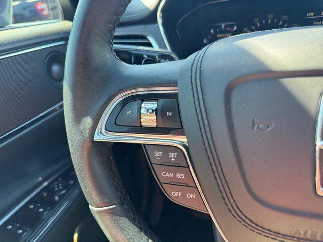 Photo of 2018 Blue Diamond Lincoln Continental
