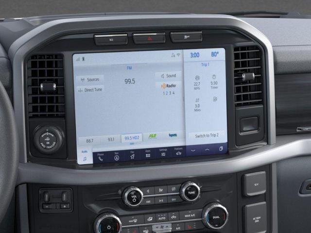 Photo of 2024 Oxford White Ford F-150 Lightning