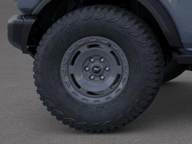Photo of 2025 Azure Gray Metallic Ford Bronco