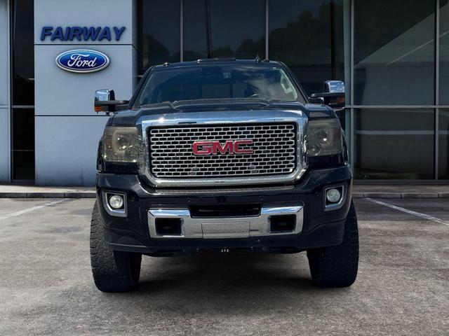 Photo of 2015 Onyx Black GMC Sierra 2500