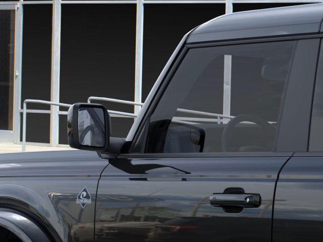 Photo of 2025 Shadow Black Ford Bronco