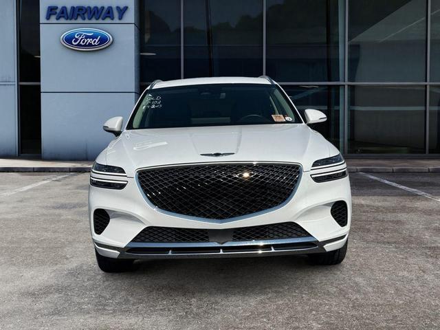 Photo of 2025 Uyuni White Genesis GV70