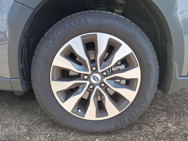 Photo of 2025 Magnetite Gray Metallic Subaru Outback