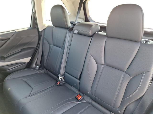 Photo of 2024 Ice Silver Metallic Subaru Forester