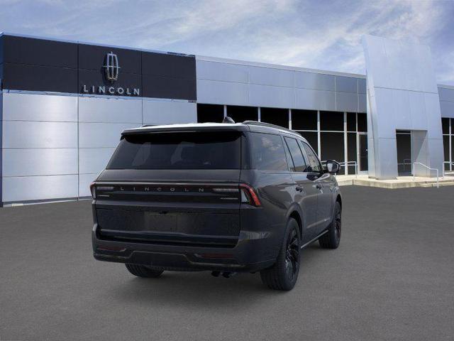 Photo of 2025 Infinite Black Metallic Lincoln Navigator