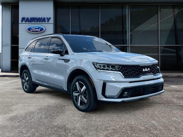 Photo of 2023 Wolf Gray Kia Sorento