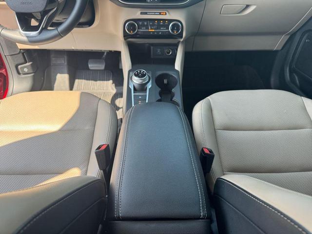 Photo of 2022 Rapid Red Metallic Tinted Clearcoat Ford Escape PHEV