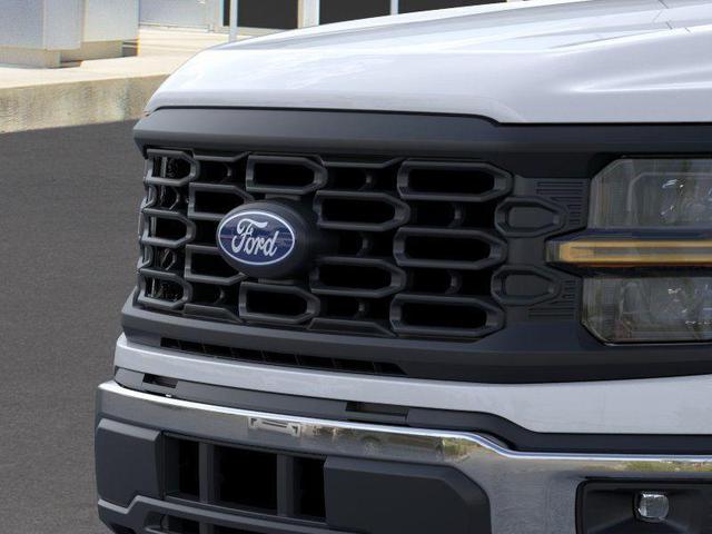 Photo of 2025 Oxford White Ford F-150