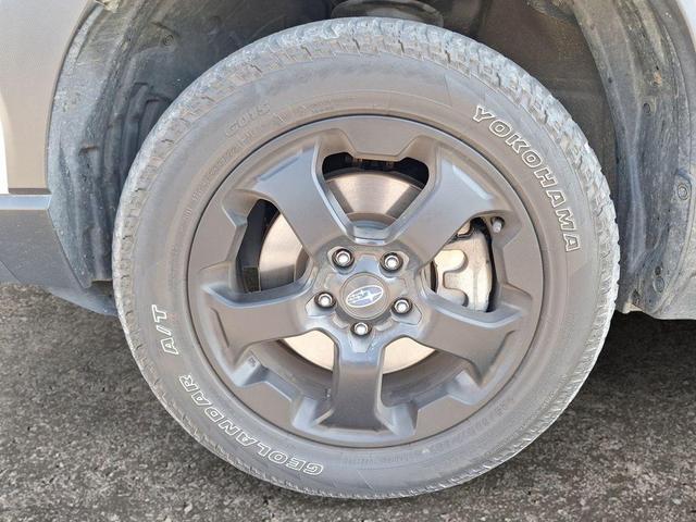 Photo of 2023 Ice Silver Metallic Subaru Forester