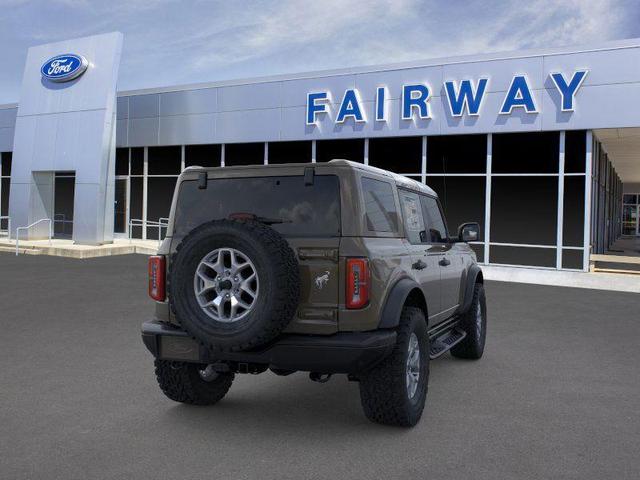Photo of 2025 Gray Ford Bronco